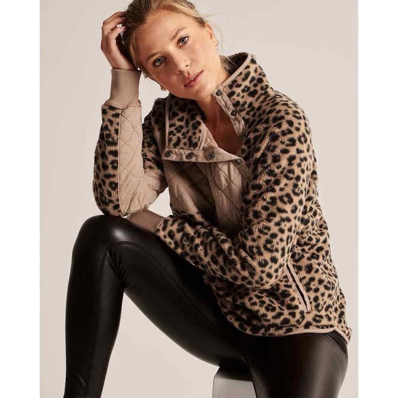 Abercrombie & Fitch Women's Asymmetrical Snap-Up Fleece Size L - Picture 5 of 13